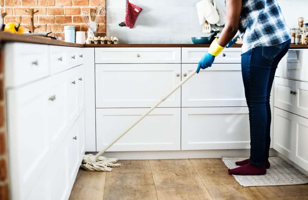 Use this cleaning supplies list printable to stock your home with the best cleaning products and tools for your kitchen, bathroom, and more!