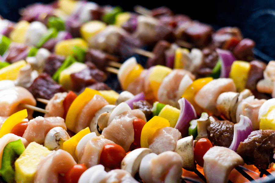 What to serve with kabobs on the grill! Here are the best side dishes for chicken, steak, or veggie shish kabobs for dinner.