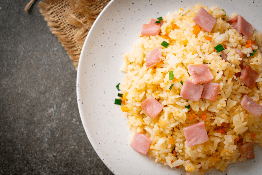 Easy leftover ham recipes! Here’s exactly what to do with leftover ham, so you can transform it into countless new delicious ham dishes.