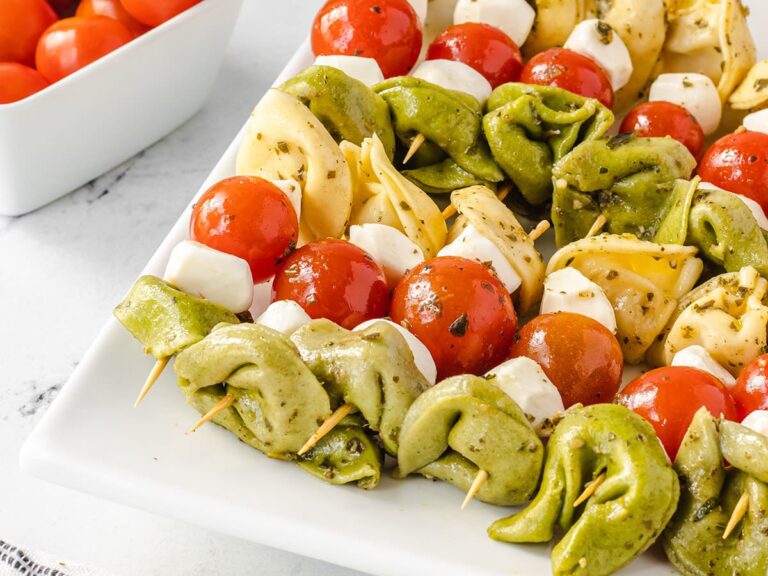 10 Super Easy Veggie Kabobs on the Grill (best vegetarian skewers!)