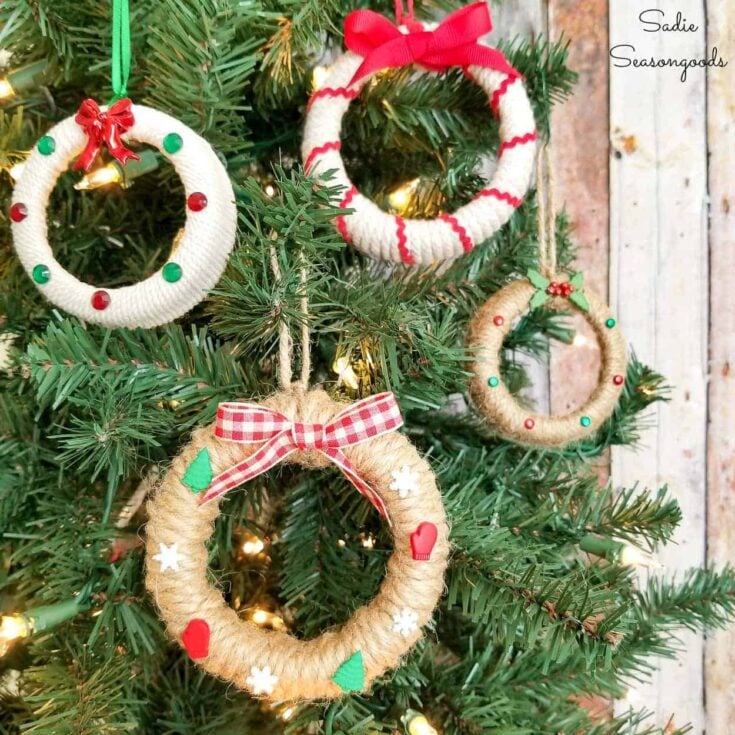 Image for Mini Christmas Wreath Ornaments