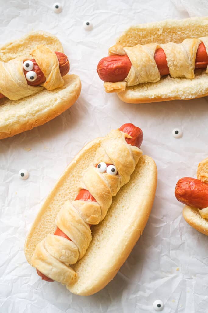 50 Fun Halloween Appetizers: Spooktacular Party Food Ideas for a Crowd