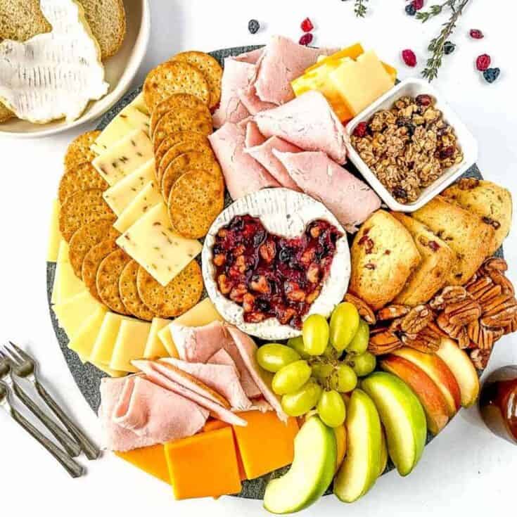 Image for Easy Thanksgiving Dinner Board
