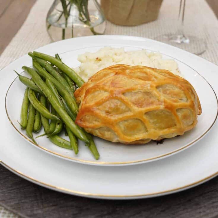 Image for Mini Individual Beef Wellingtons