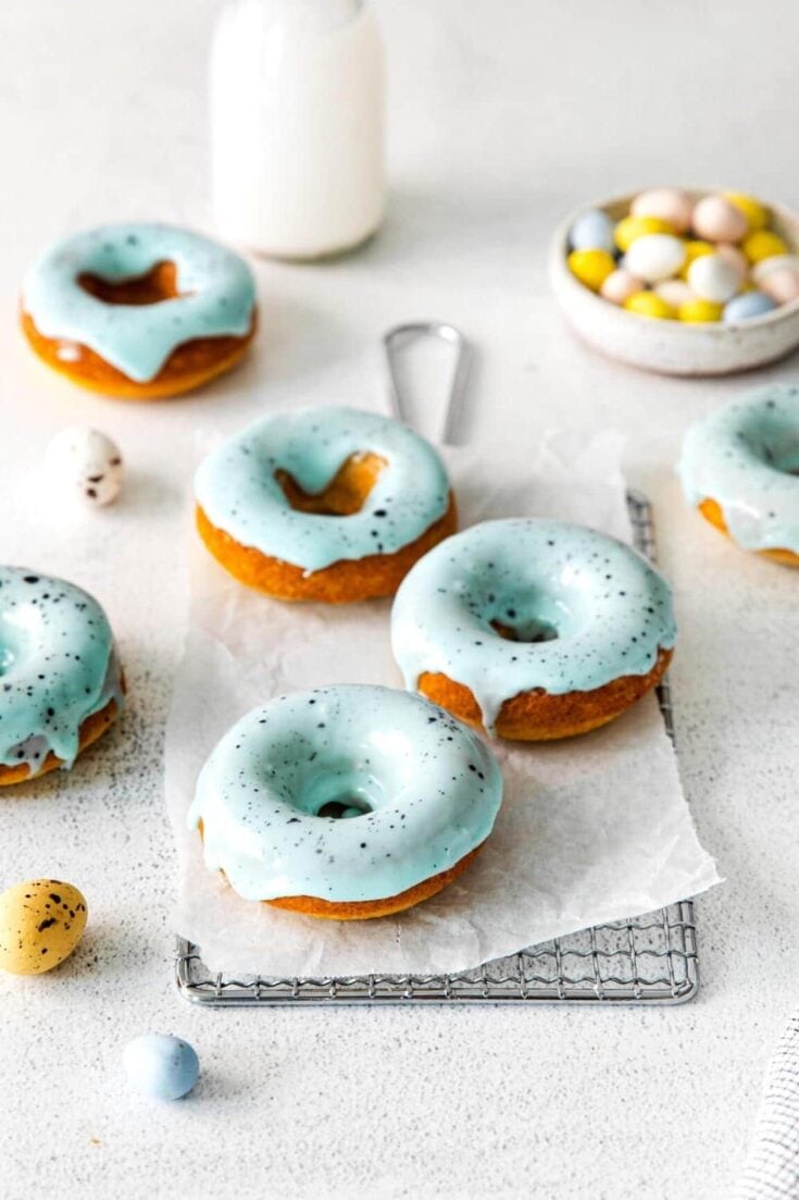 Image for Robin's Egg Easter Donuts