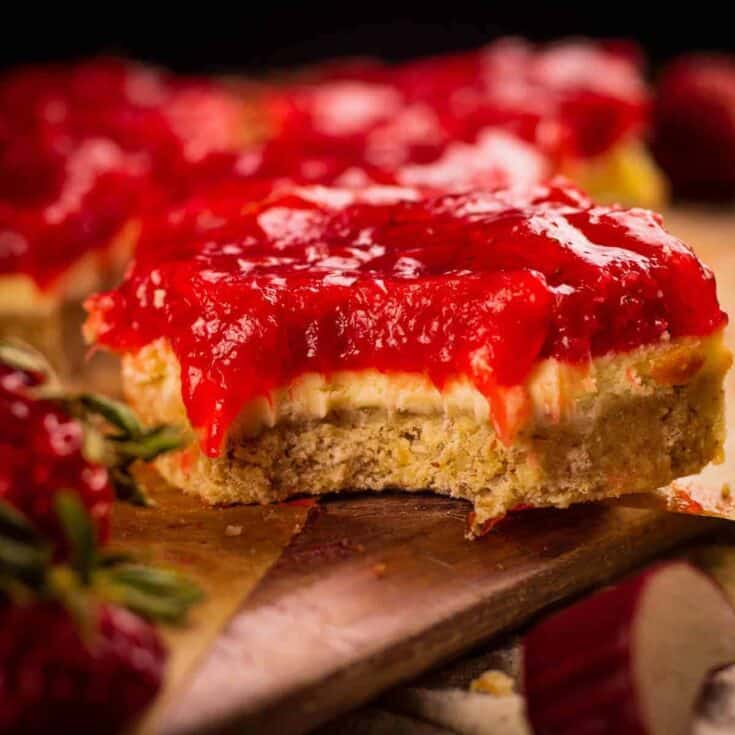 Image for Strawberry Rhubarb Cheesecake Bars