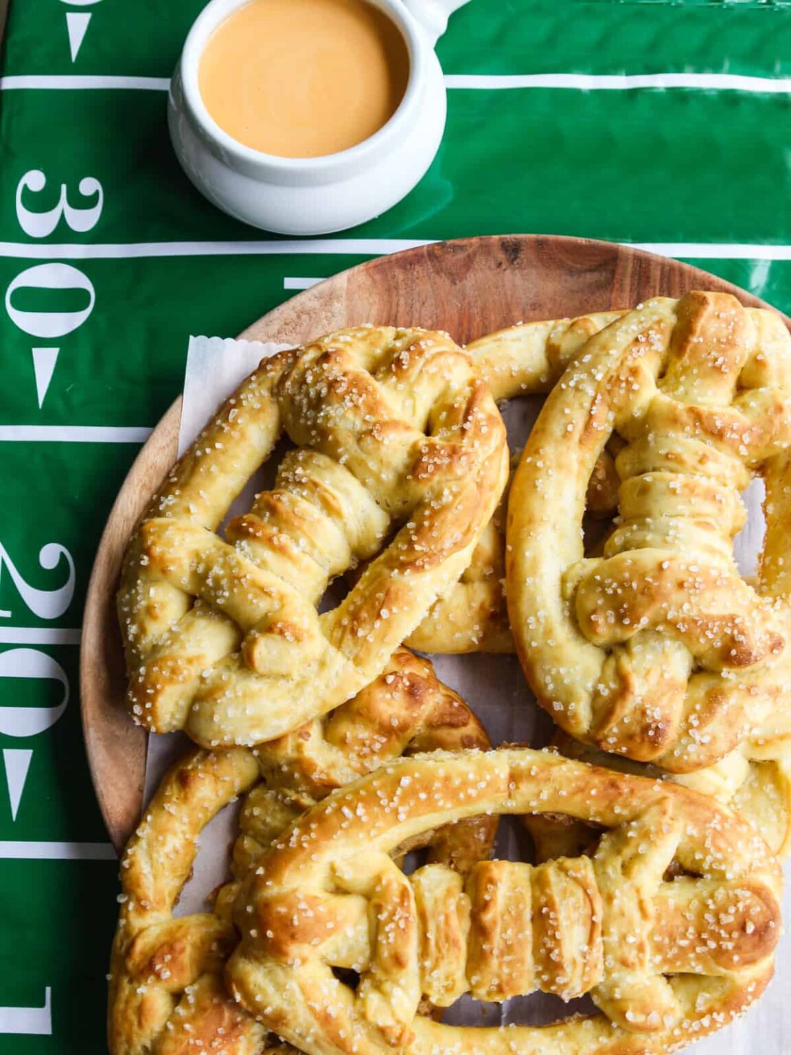 75 Best Football Tailgate Appetizers and Snacks for Game Day