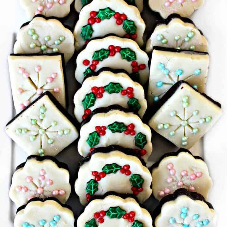 Image for Snowflake and Wreath Christmas Fudge