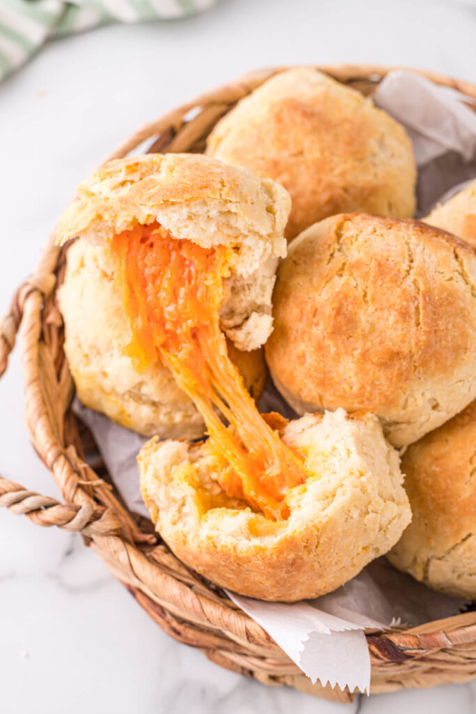 55 Elegant Tea Party Food Ideas (fancy snacks and treats for high tea!)