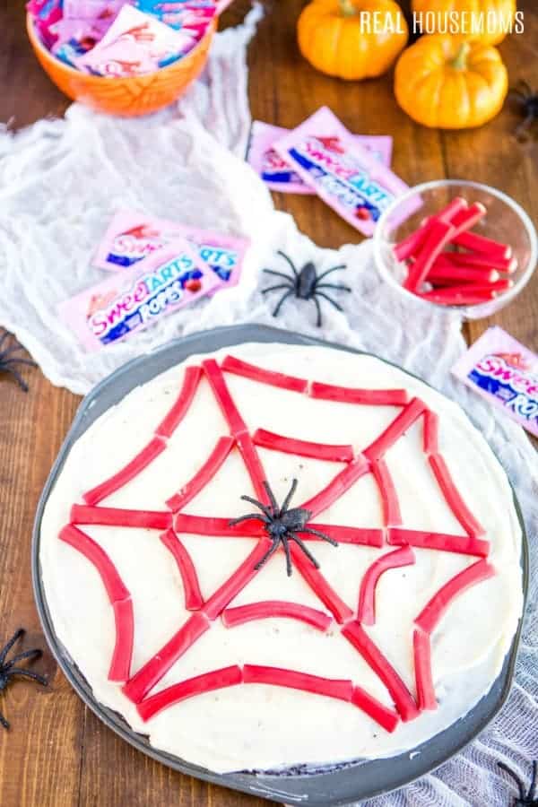 Image for Spider Web Brownie Pizza