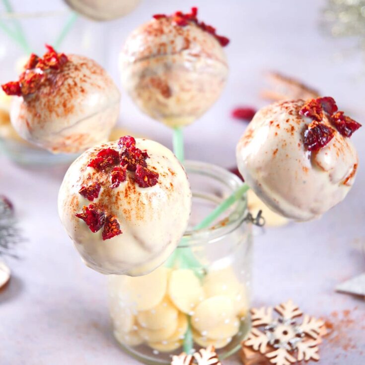 Image for Cranberry White Chocolate Cake Pops