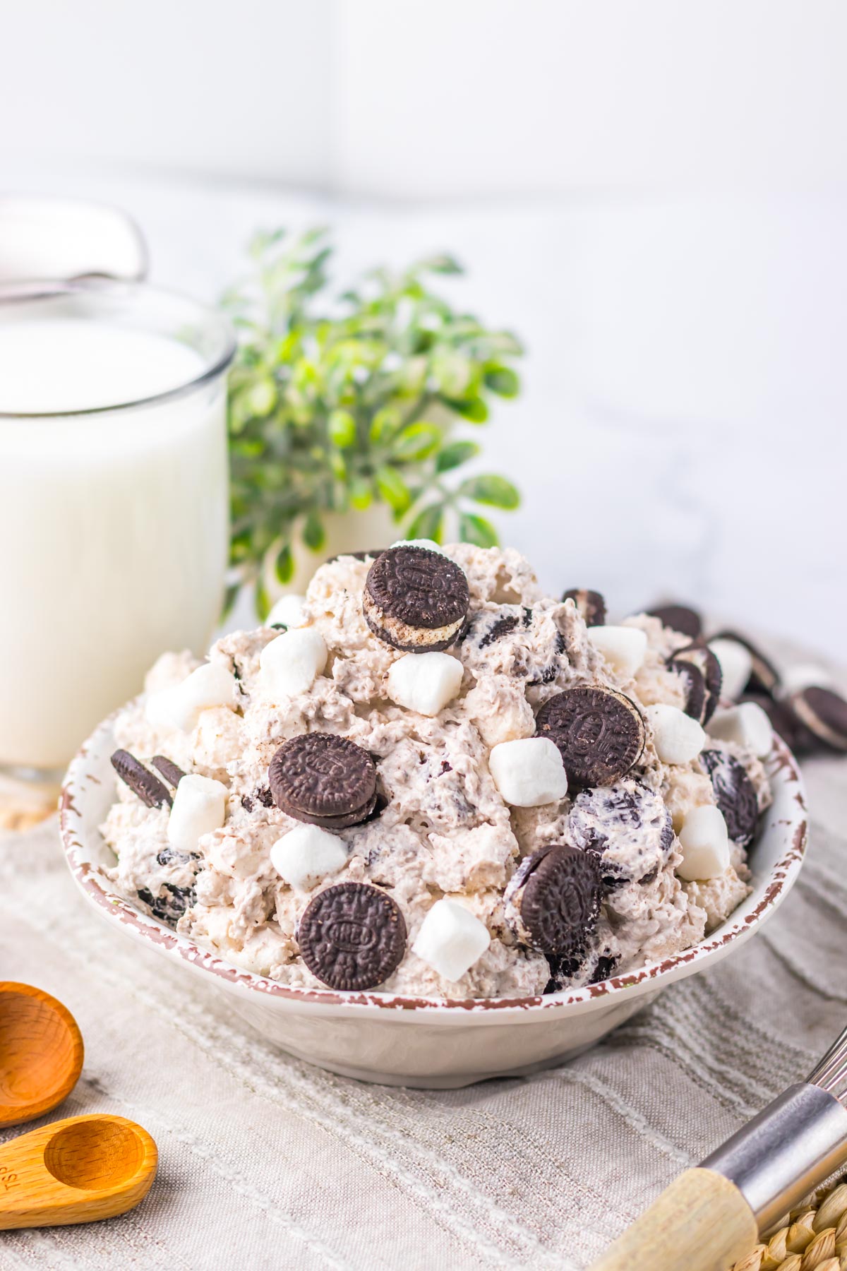 Image for Oreo Fluff Dessert