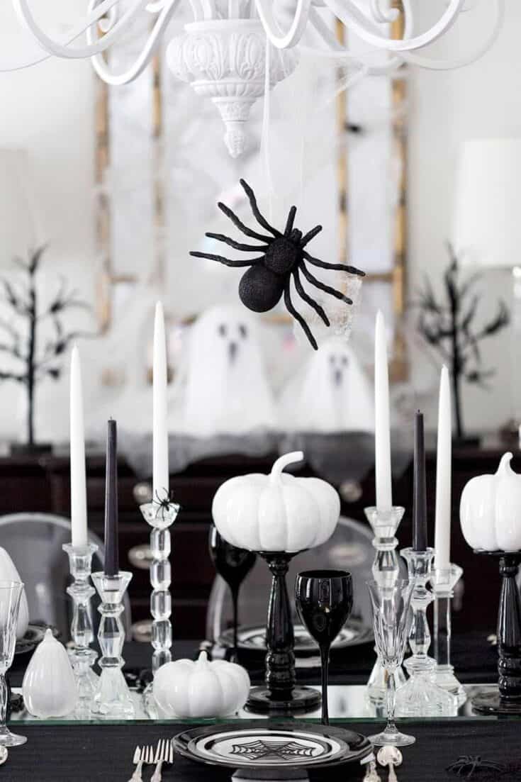 Image for Black & White Tablescape